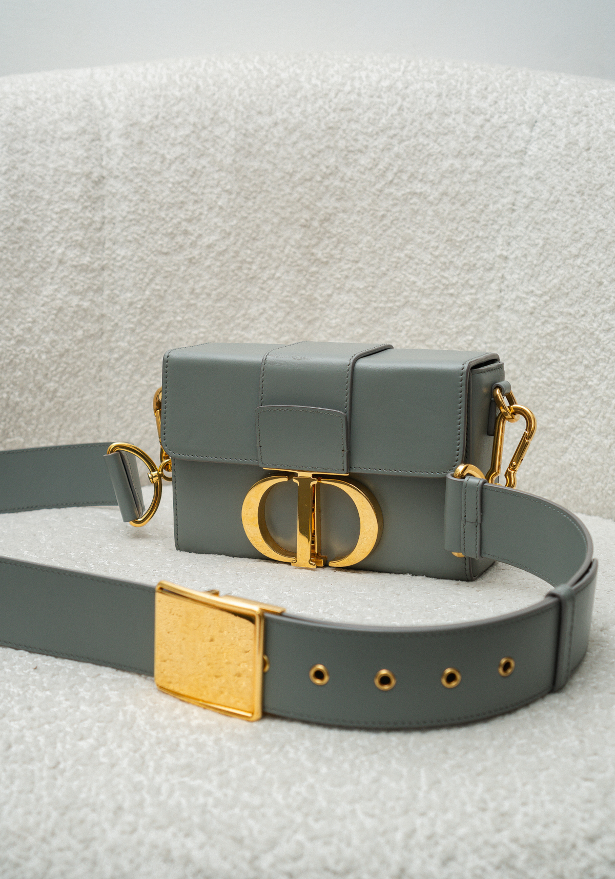 Calfskin 30 Montaigne Bag