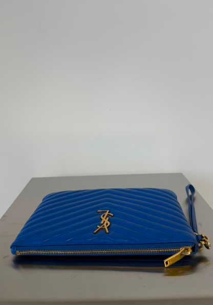 Cassandre Matelassé Pouch