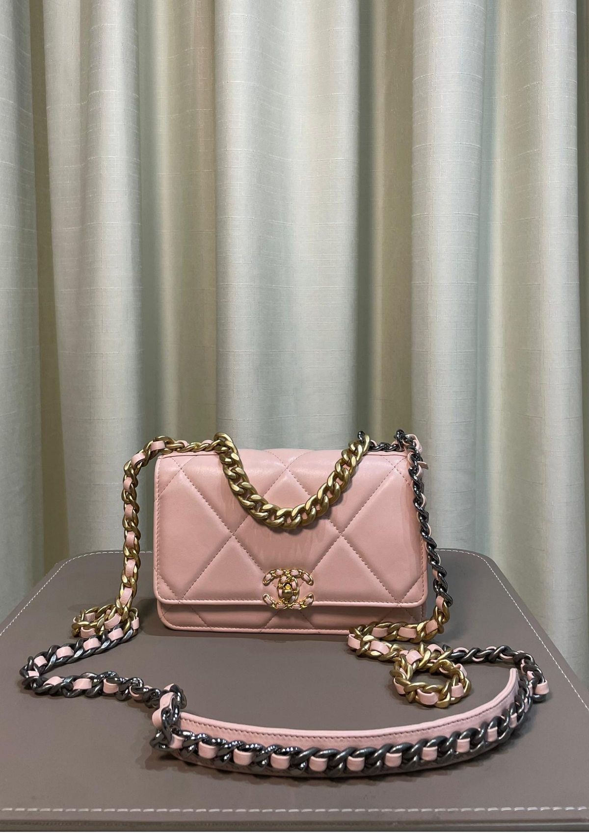 19 WOC Bag