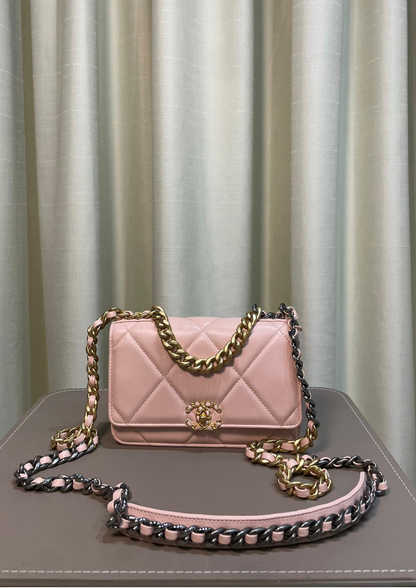 19 WOC Bag