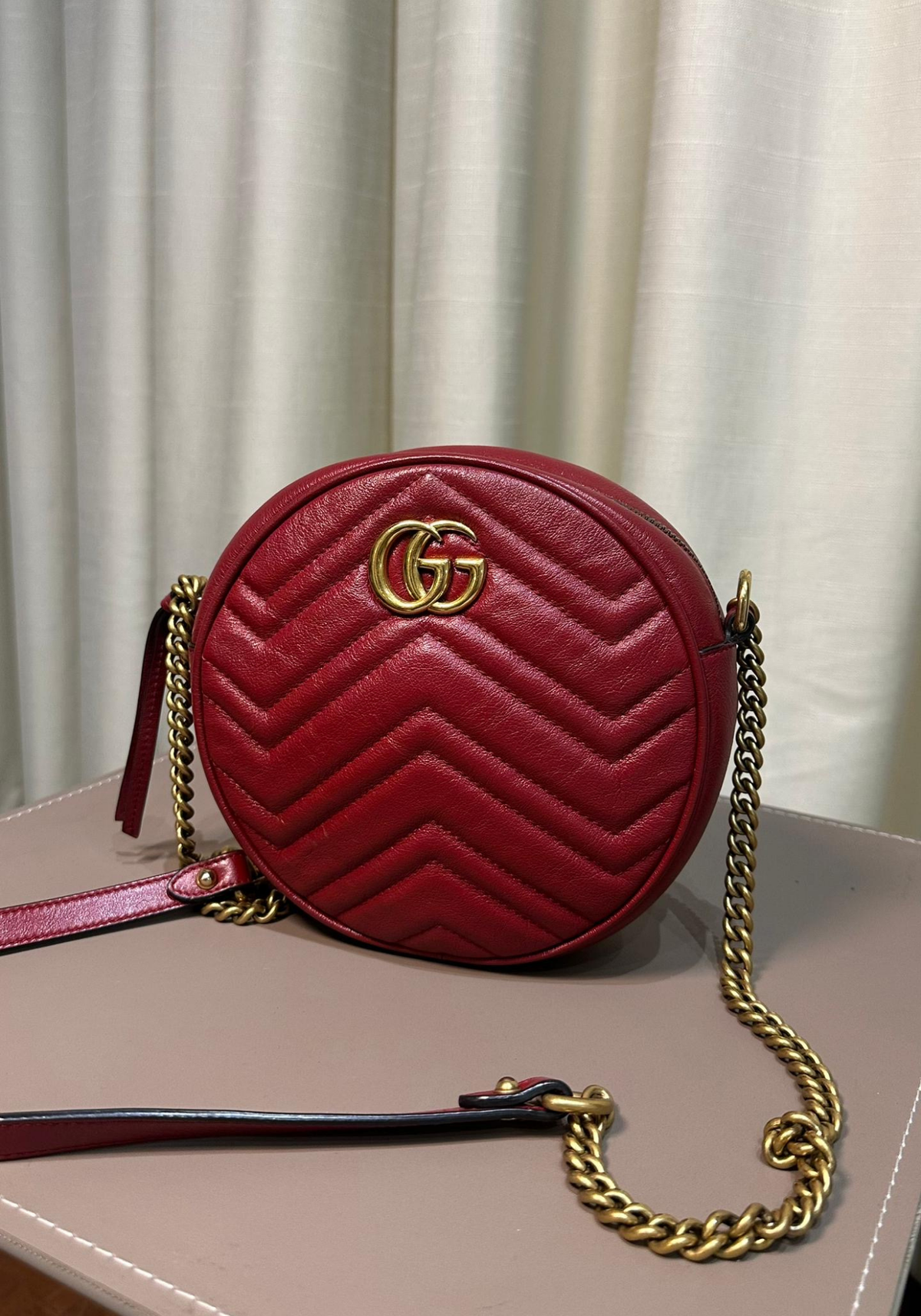 GG Marmont Mini Round