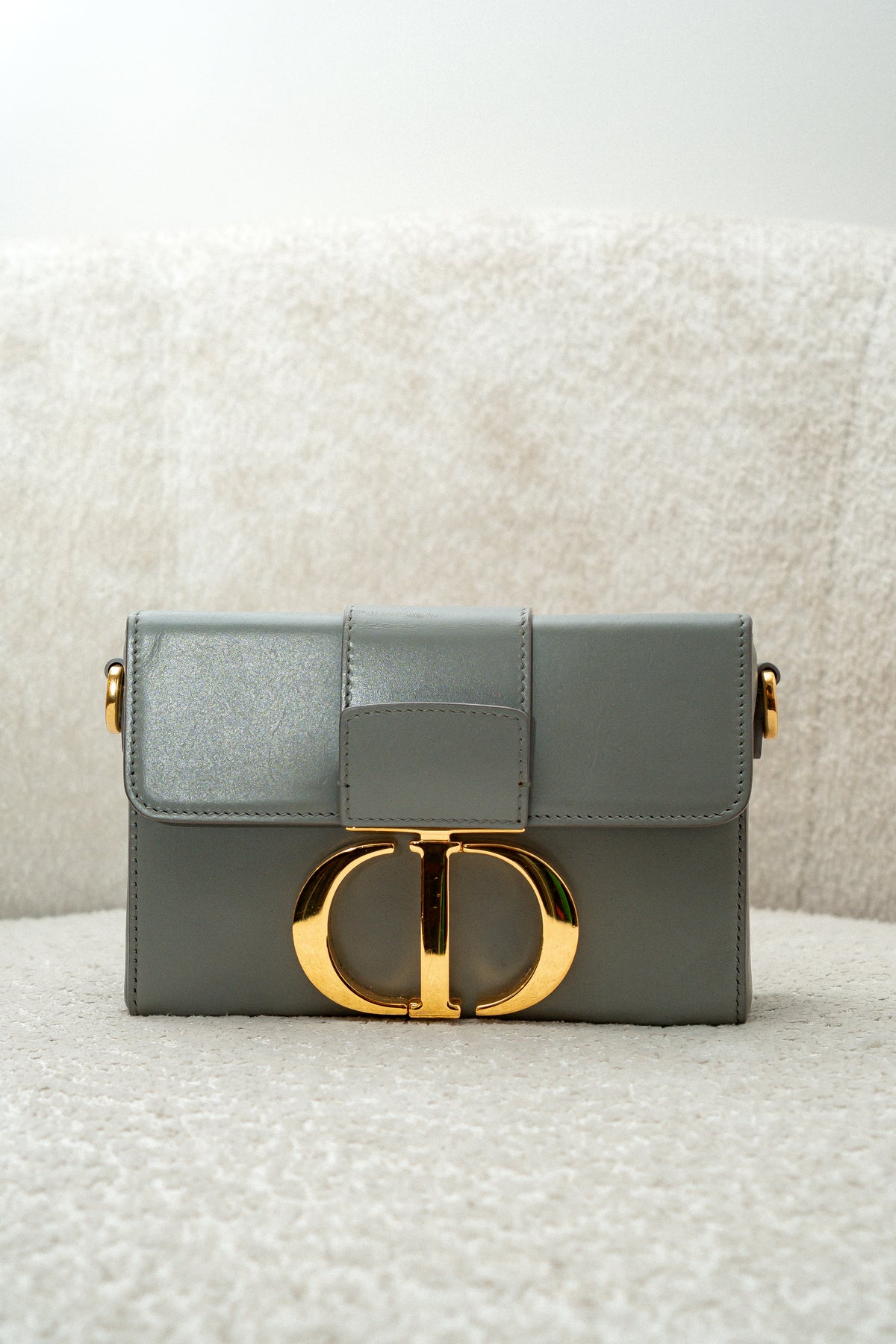 Calfskin 30 Montaigne Bag
