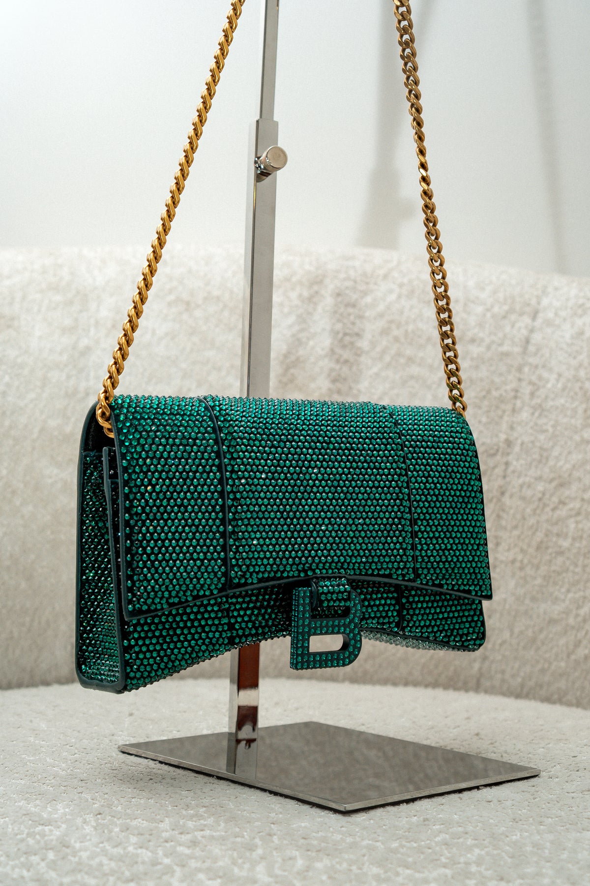 Hourglass Bag