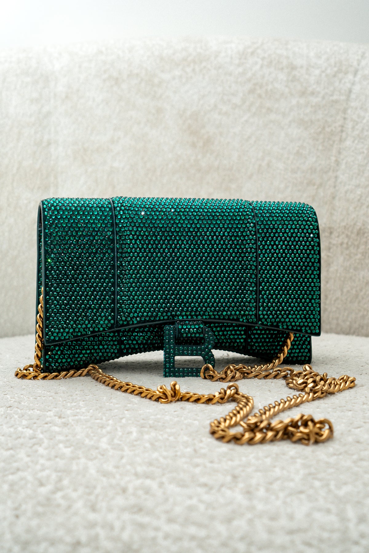 Hourglass Bag