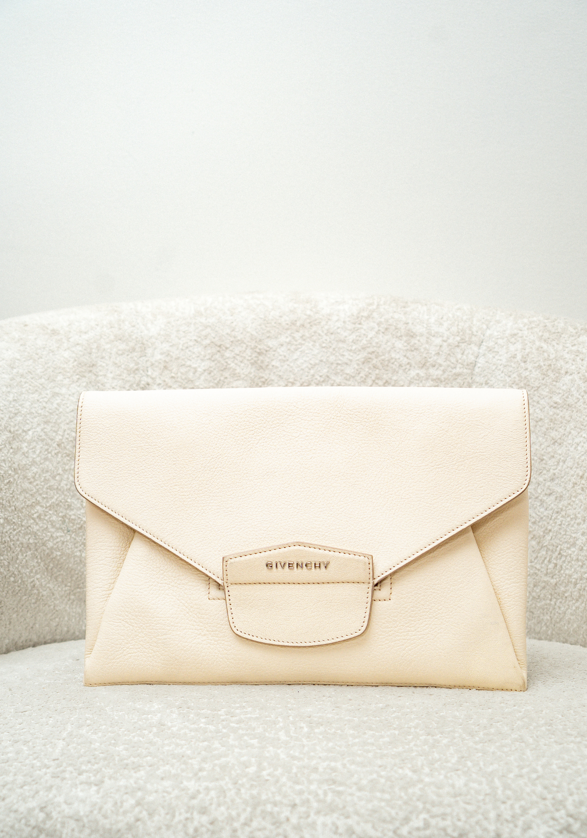 Medium Antigona Envelope Clutch