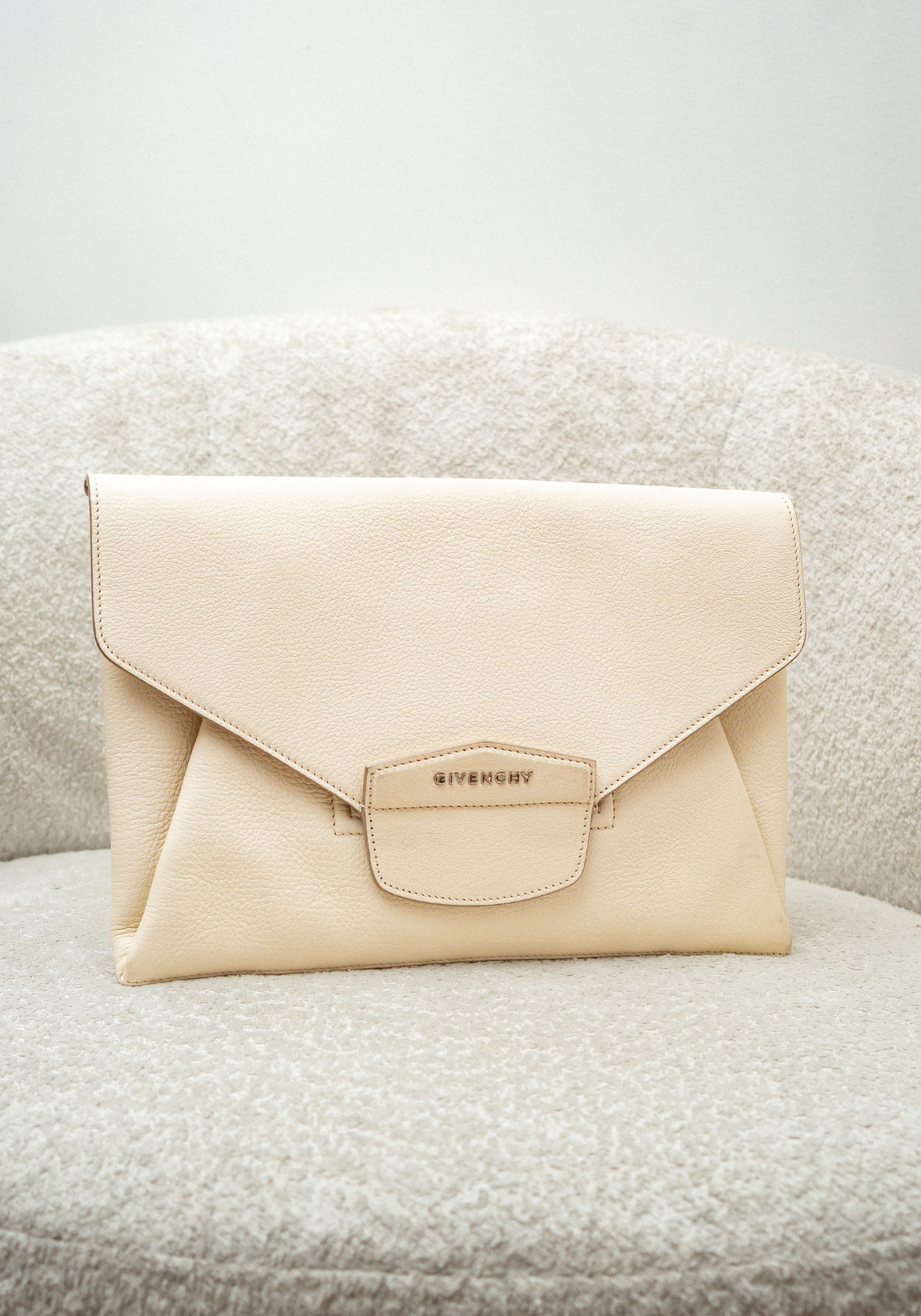 Medium Antigona Envelope Clutch