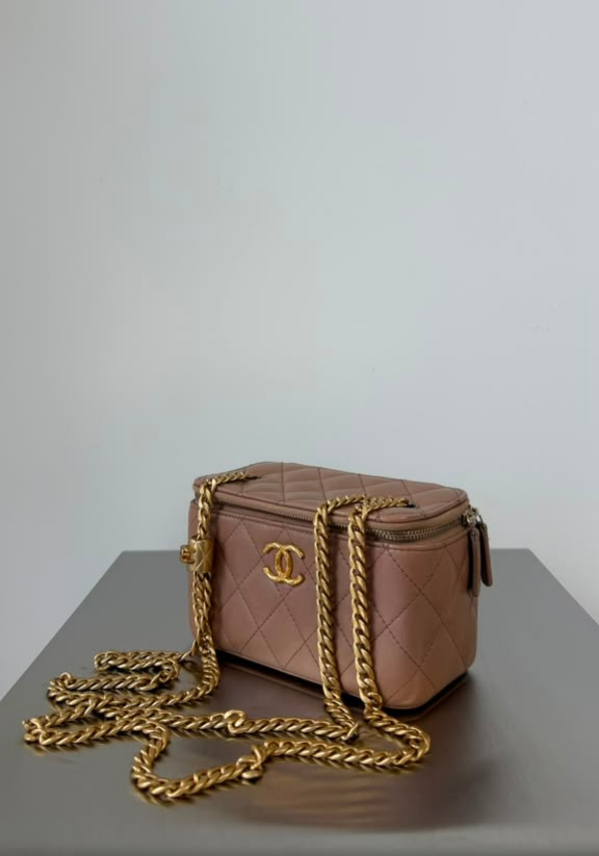 Coco Crush Vanity Case